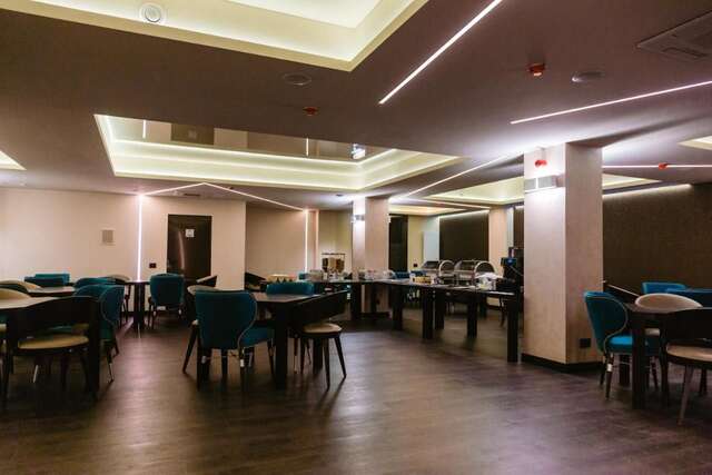 Отель Old Town Hotel Тимишоара-9